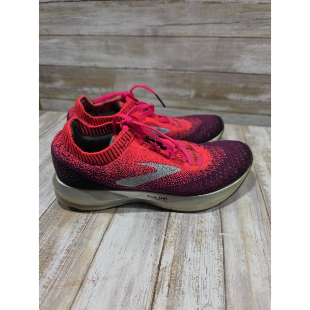 Brooks Levitate 2 Women's Running Shoes Pink Purple Knit‎ DNA AMP Size 7.5